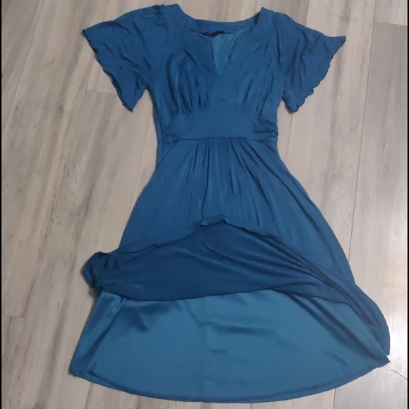 Le Chateau dress - Picture 3 of 5